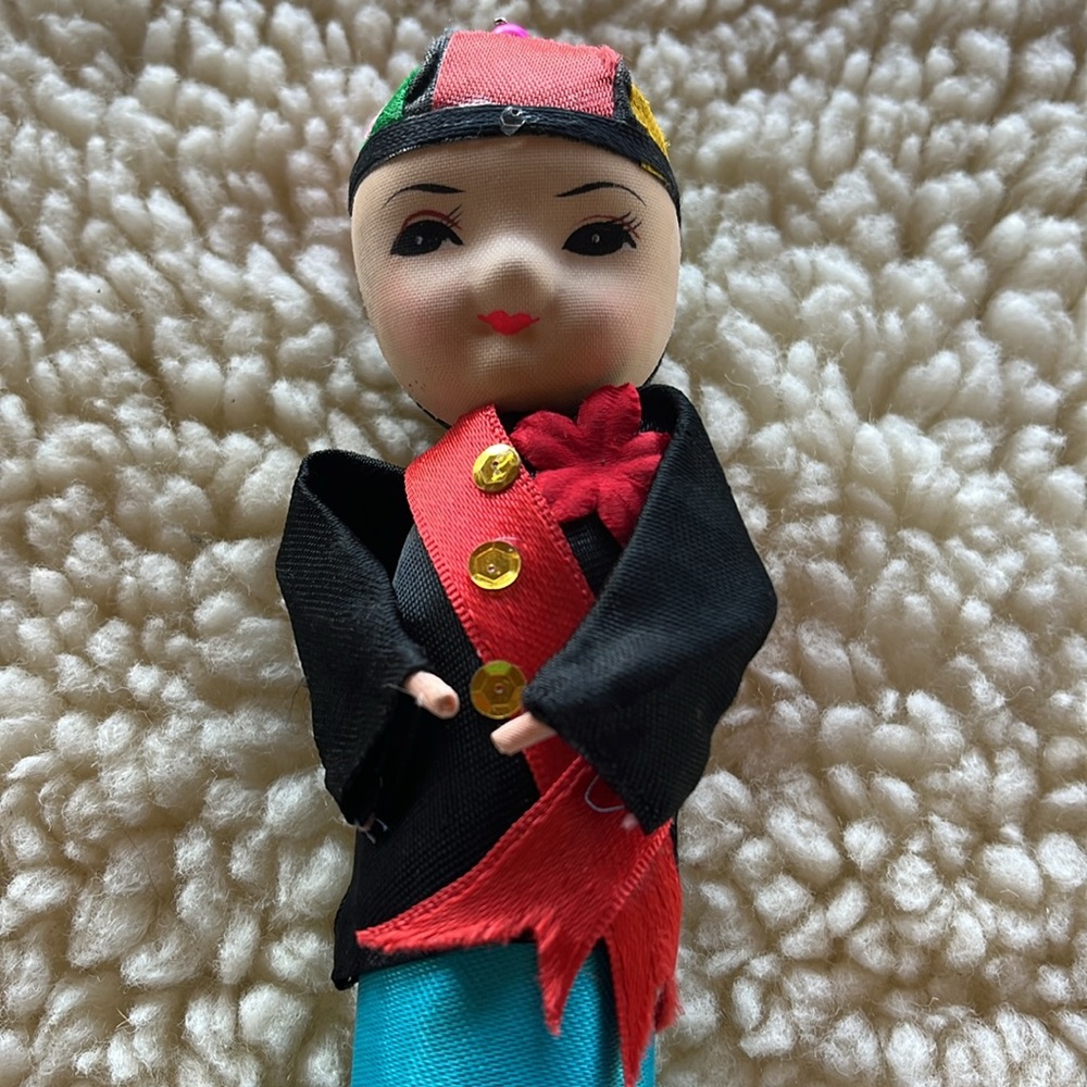 Colorful Traditional Doll - Picture 15 of 17